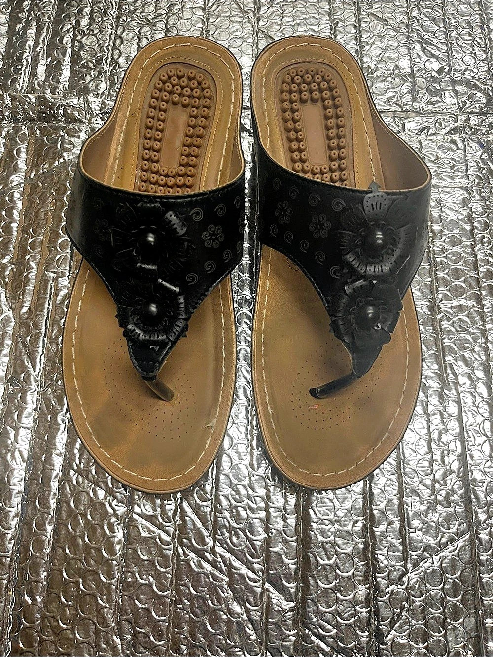 Black Floral Toe Loop Sandals